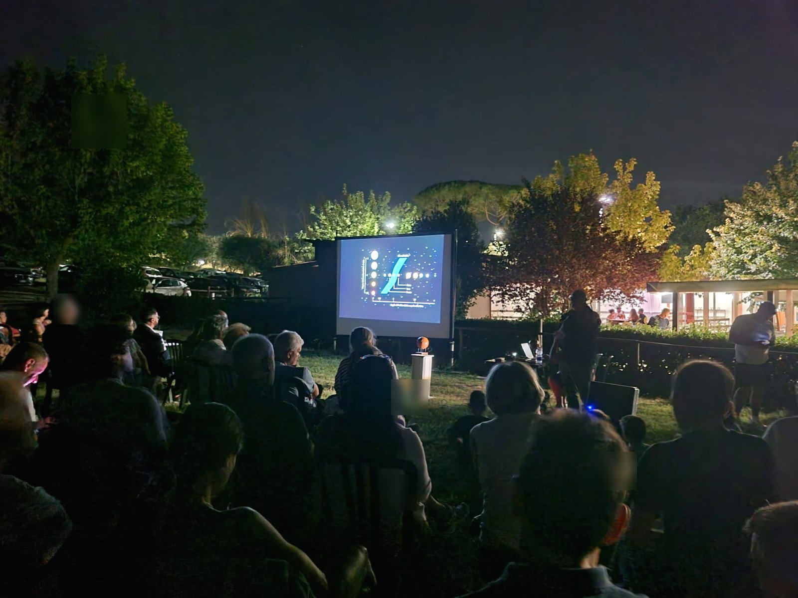 Foto Cinciallegra 12 agosto 2026 — Esplorare il Cosmo